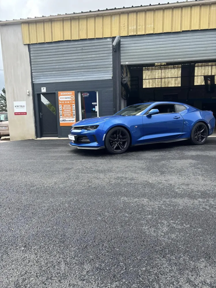 mécanique voiture sportive